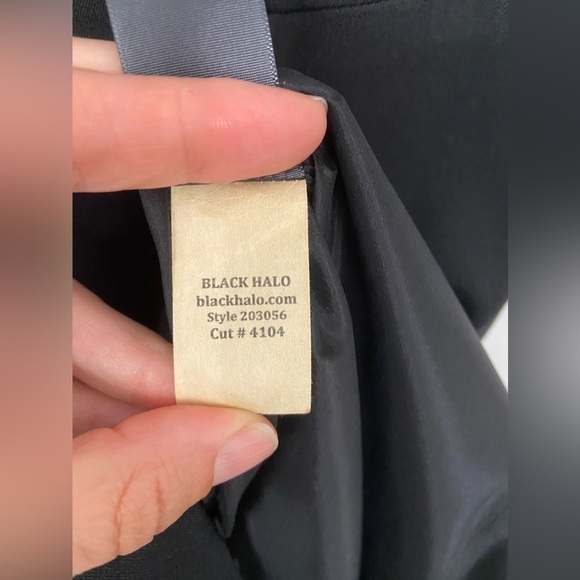 Black Halo Classic Jackie O Sheath Dress Black Size 4 - Picture 9 of 13